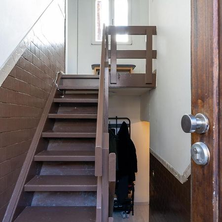 Large Room In House W Shared Kitchen & Bathroom W Free Parking Bluecard Antwerp Exterior photo