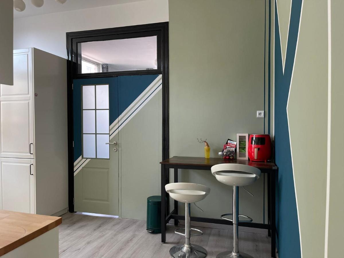 Large Room In House W Shared Kitchen & Bathroom W Free Parking Bluecard Antwerp Exterior photo